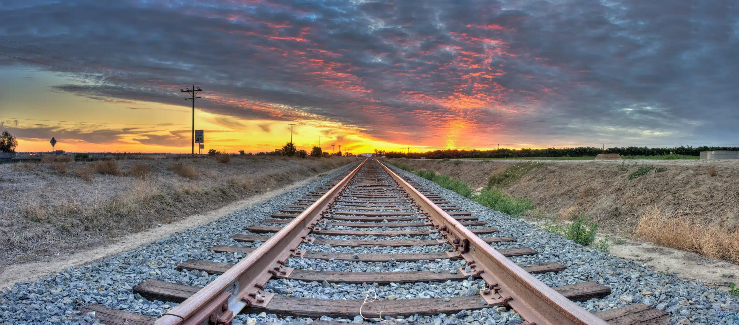 railroad-sunset