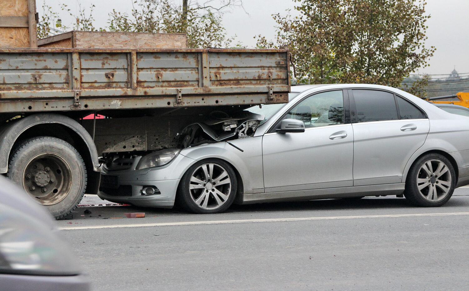 calculating settlement after an accident with a truck