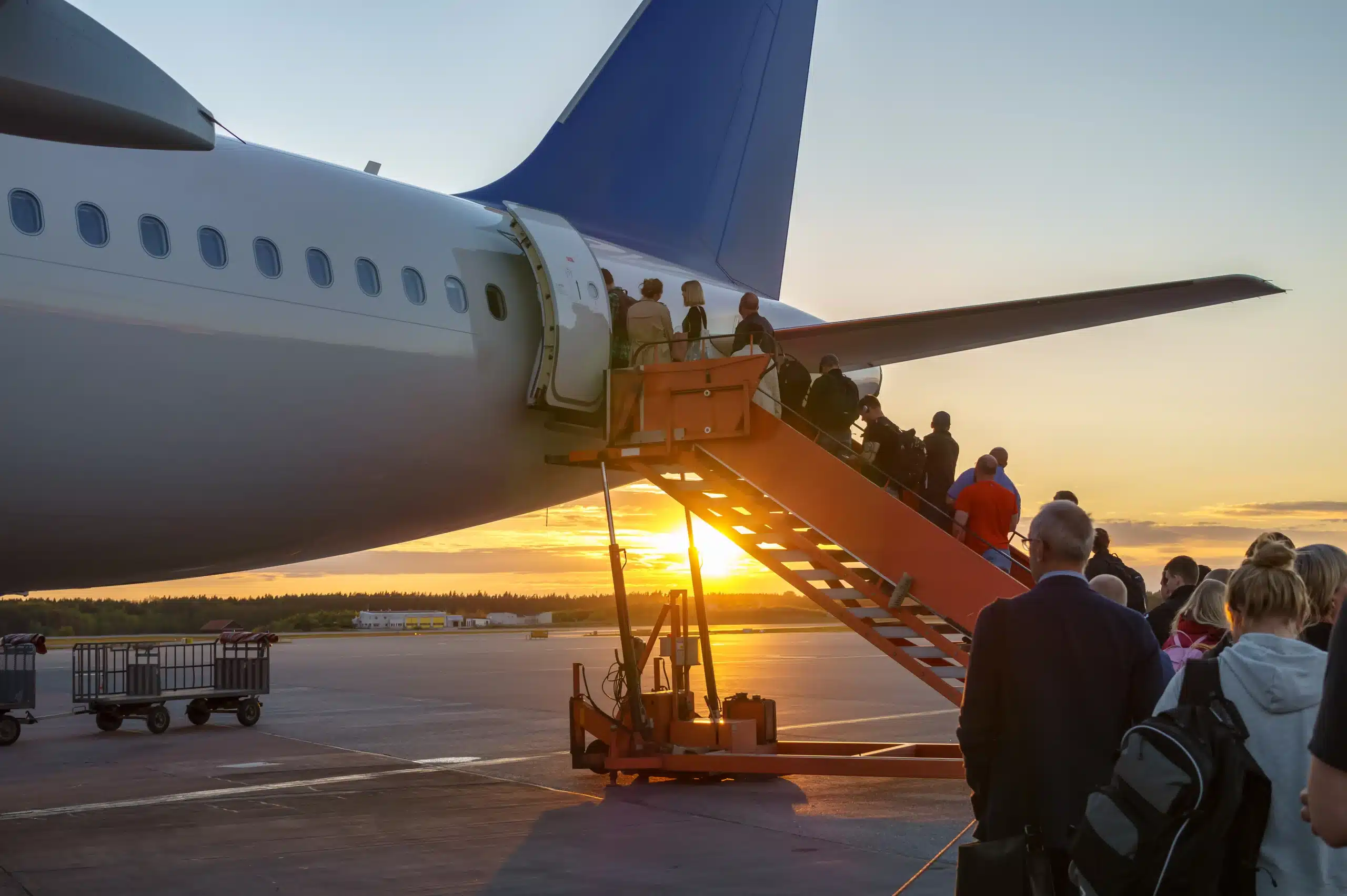 Airplane on runway - Aviation Accident Lawyers