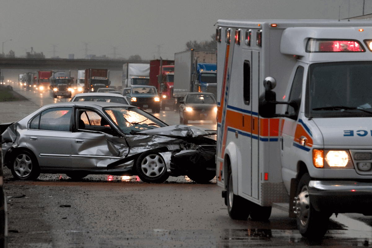 car crash caused by distracted driving accident