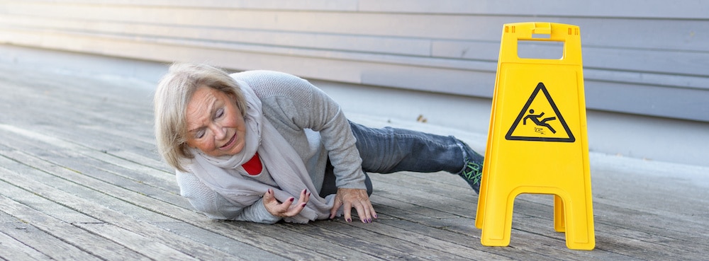 Lady slipped and fell